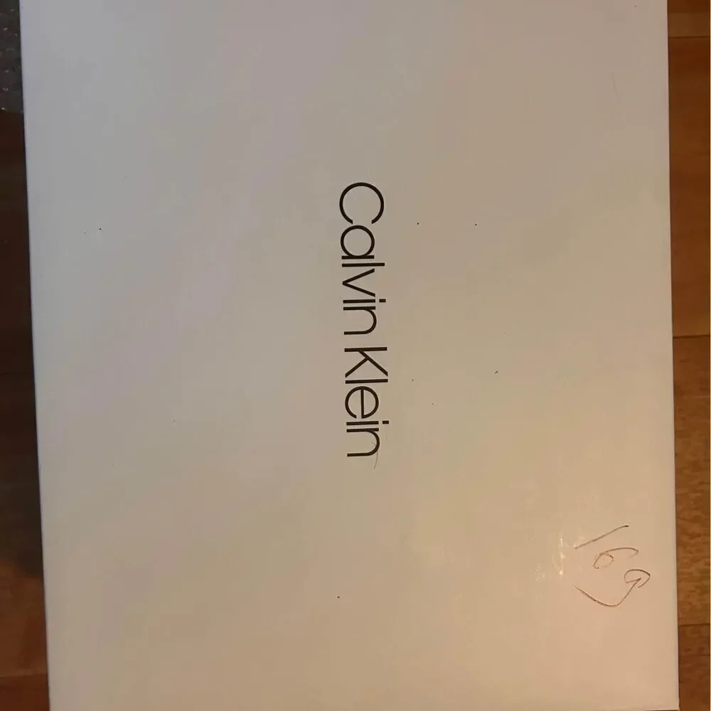 New in the box! Calvin Klein Ivory Croc women booties - Picture 4 of 6